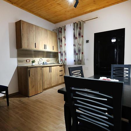 Olive Oasis Studio Berat Luaran gambar
