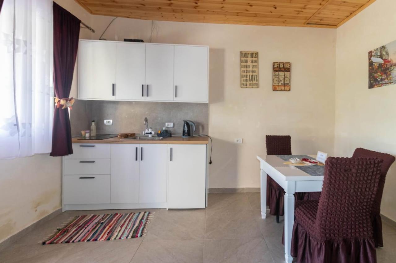 Olive Oasis Studio Berat Luaran gambar