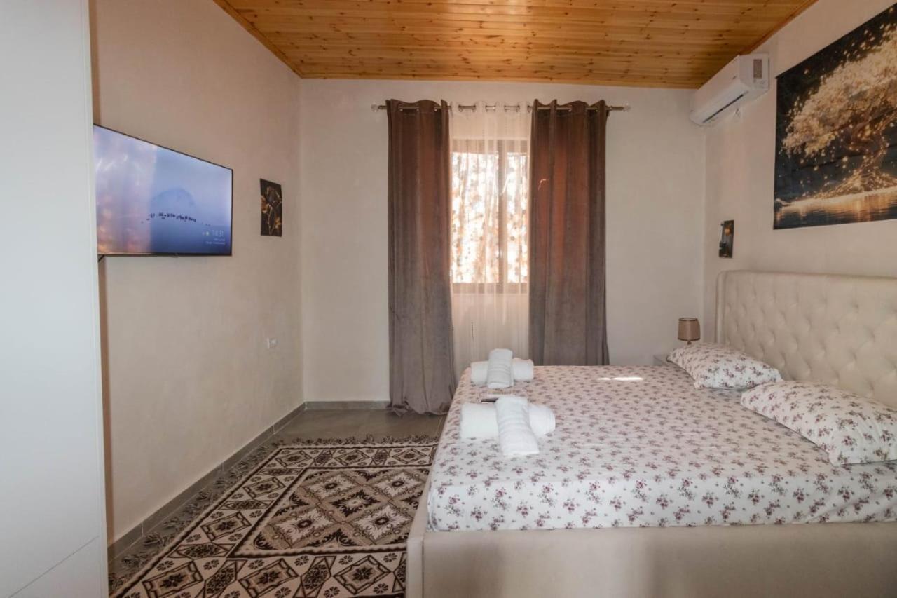 Olive Oasis Studio Berat Luaran gambar
