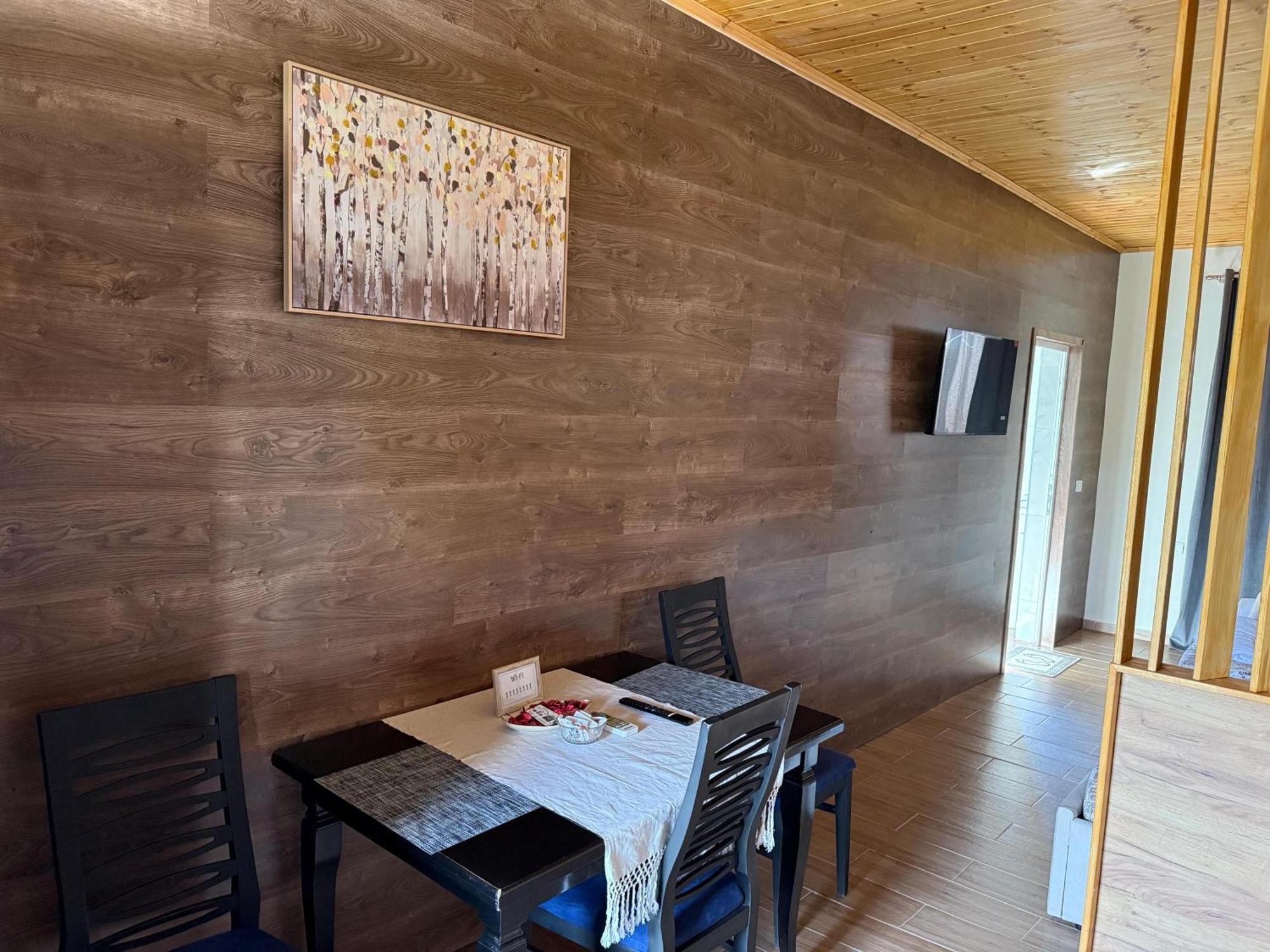 Olive Oasis Studio Berat Luaran gambar