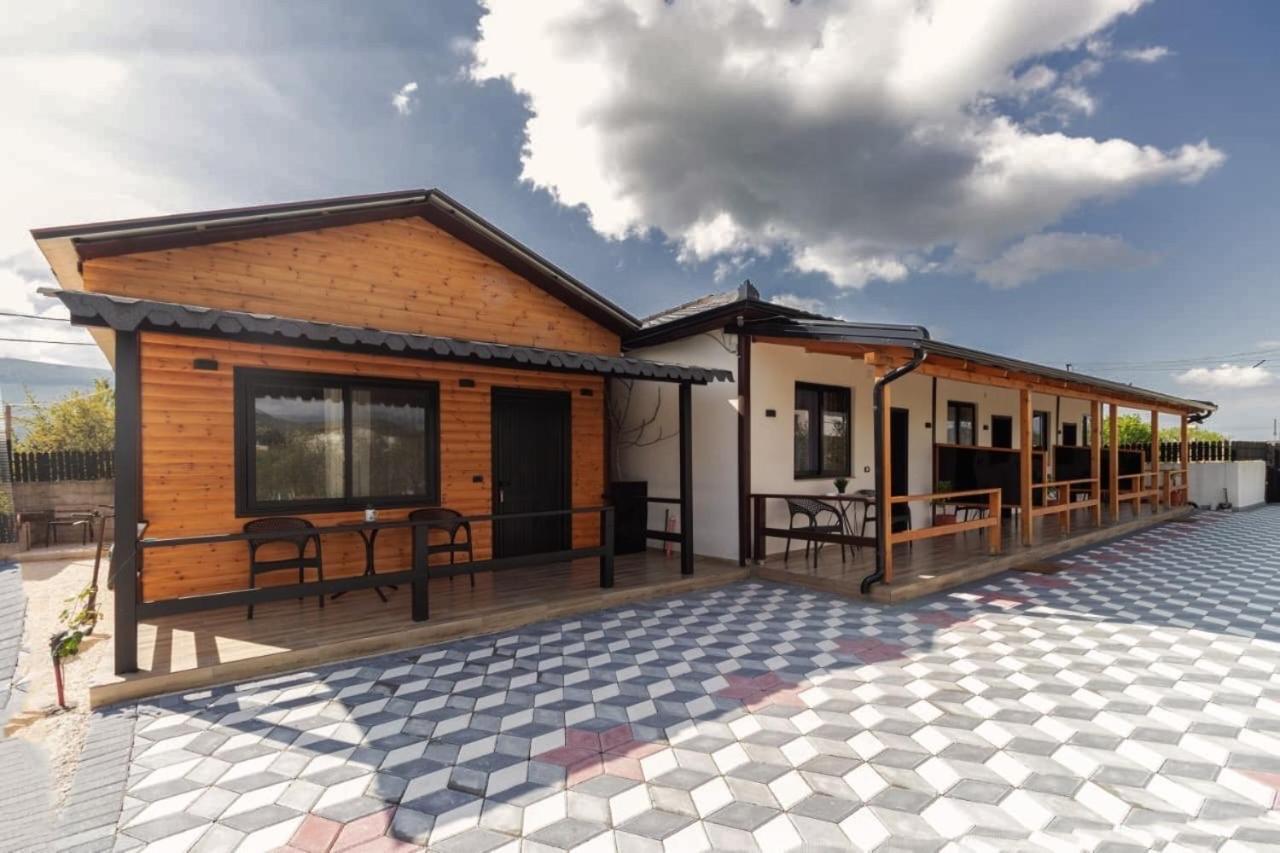 Olive Oasis Studio Berat Luaran gambar