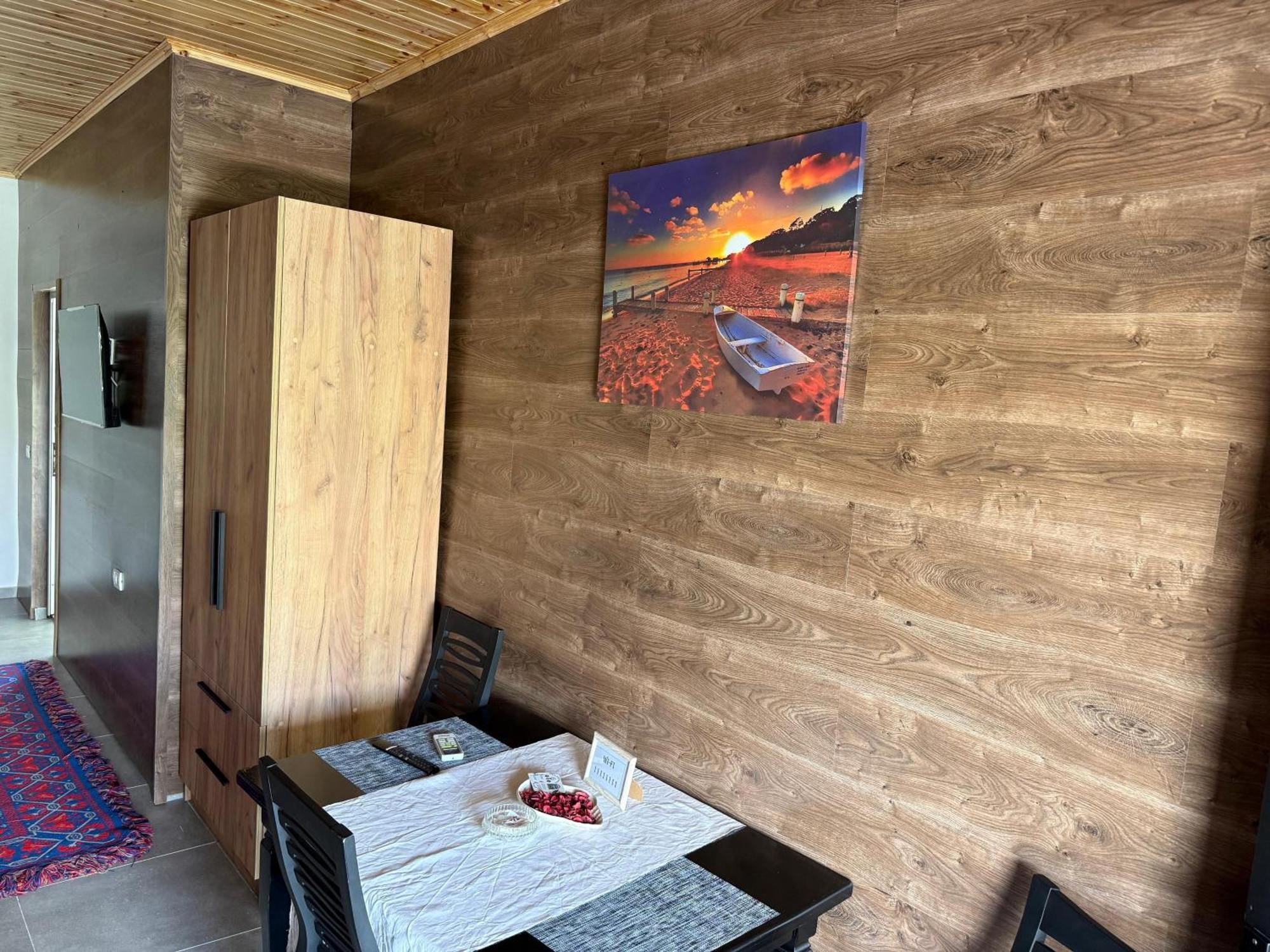 Olive Oasis Studio Berat Luaran gambar